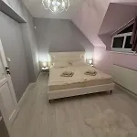 Villa Lara House