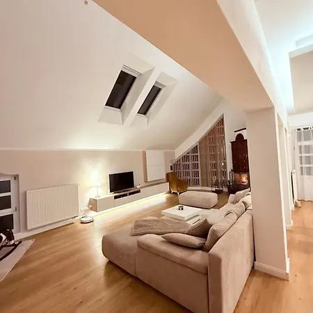 Villa Lara House *