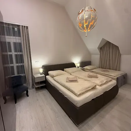 Villa Lara House