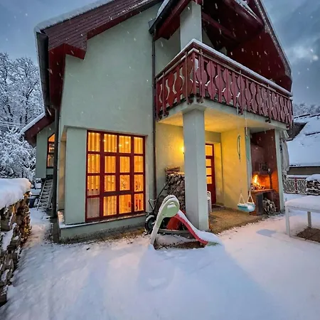 Villa Lara House